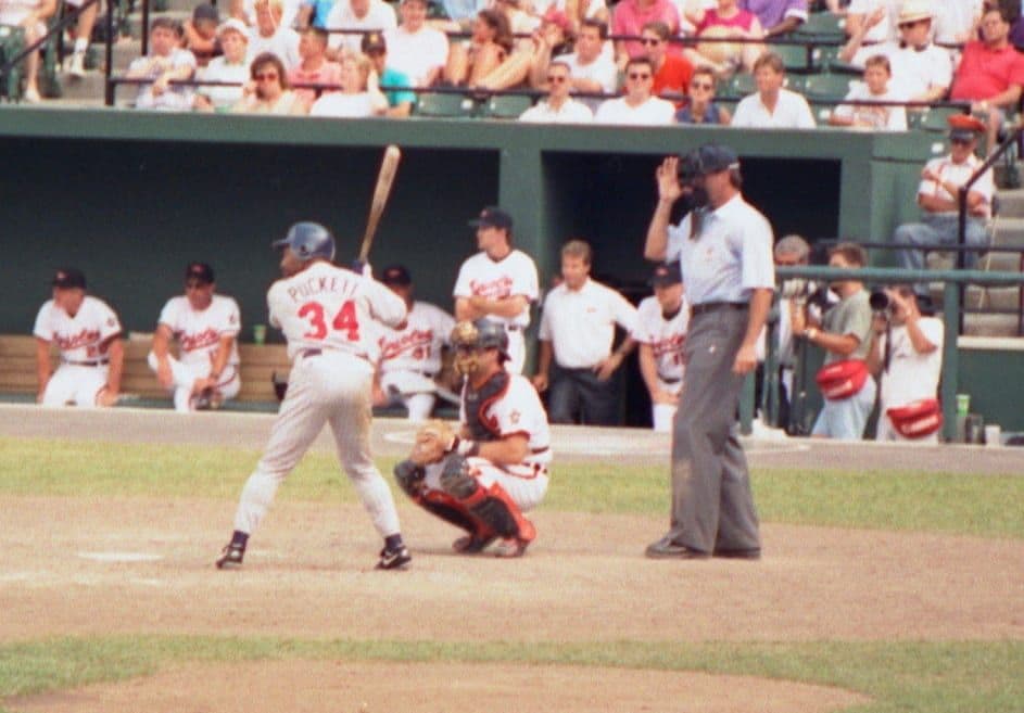Kirby Puckett batting for the Minnesota Twins